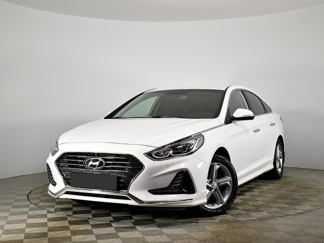 Hyundai Sonata Lifestyle 2.4 АКПП, 2017 фото 2