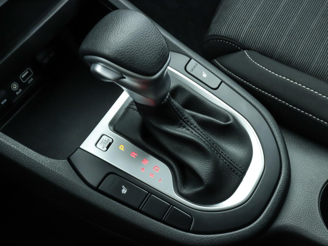 Kia Cerato Comfort 1.6 АКПП, 2019 фото 14