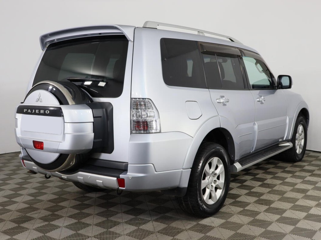 Mitsubishi Pajero 3.0 АКПП, 2008 фото 6