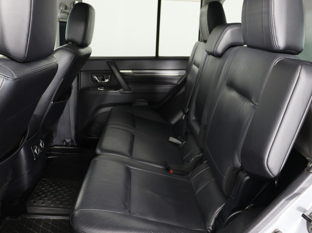 Mitsubishi Pajero 3.0 АКПП, 2008 фото 11