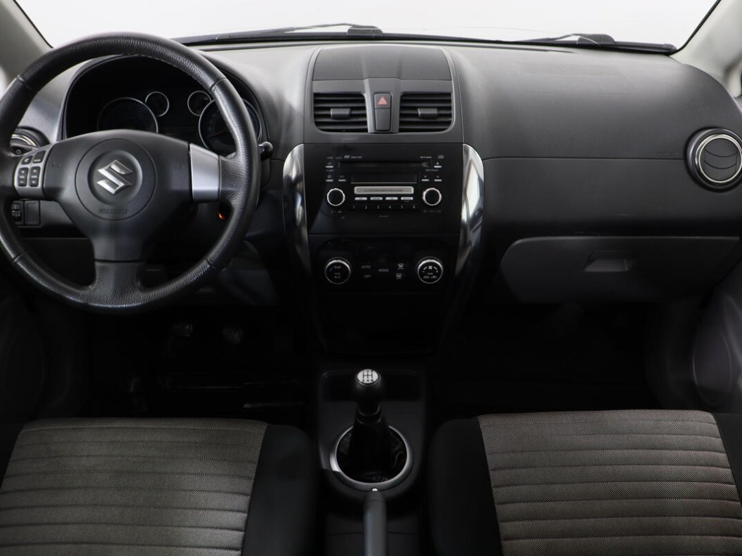 Suzuki SX4 2.0 МКПП, 2013 фото 9