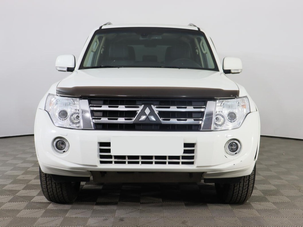 Mitsubishi Pajero Ultimate S72 3.8 АКПП, 2015 фото 2