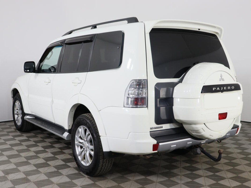 Mitsubishi Pajero Ultimate S72 3.8 АКПП, 2015 фото 8