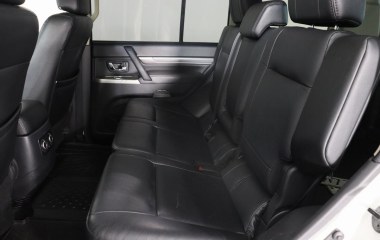 Mitsubishi Pajero Ultimate S72 3.8 АКПП, 2015 превью 11