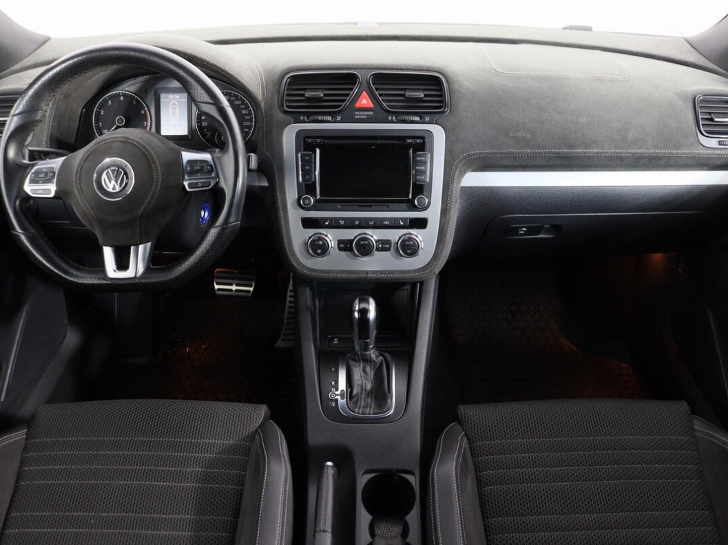Volkswagen Scirocco Sport 1.4 DSG, 2013 фото 9