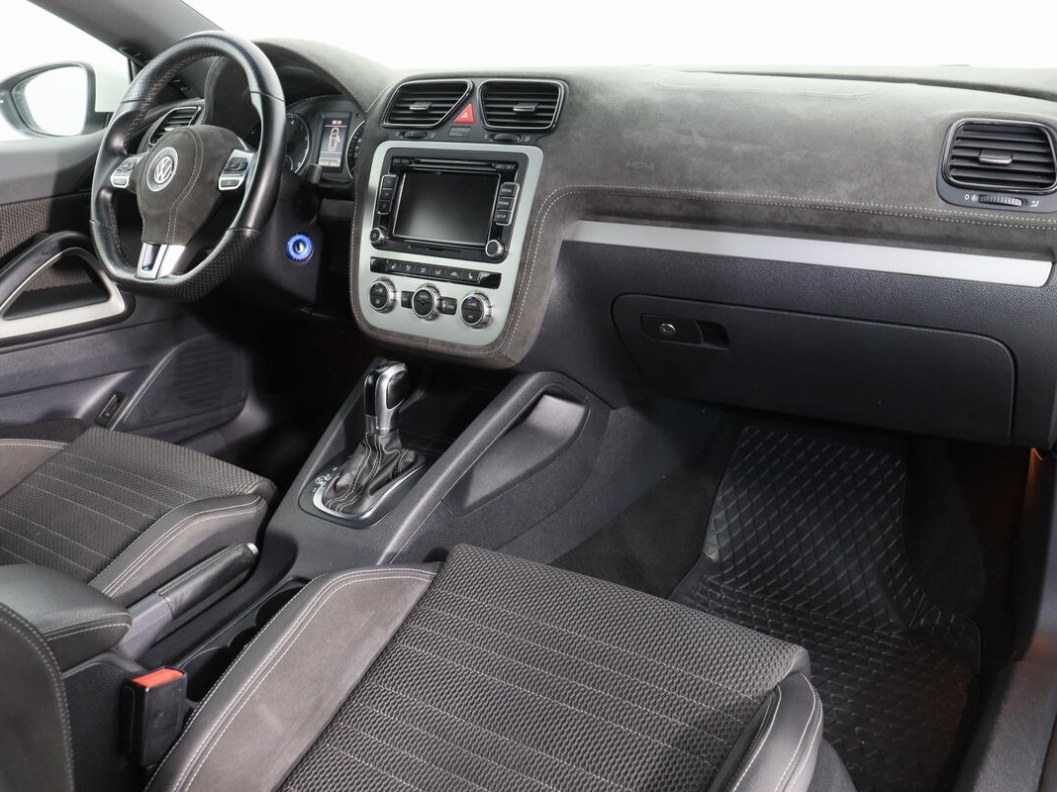 Volkswagen Scirocco Sport 1.4 DSG, 2013 фото 10