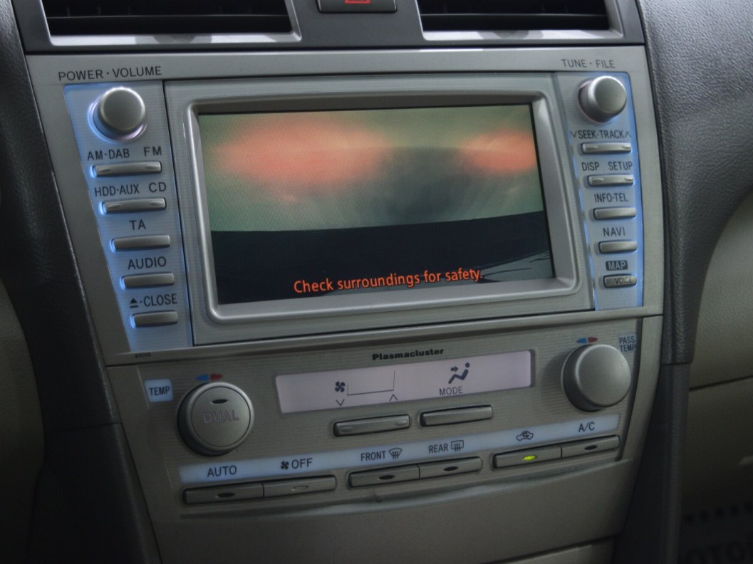 Toyota Camry 3.5 АКПП, 2010 фото 19