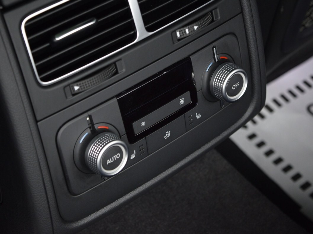 Volkswagen Touareg 3.0 , 2018 фото 22