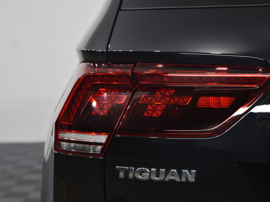 Volkswagen Tiguan Comfortline 1.4 DSG, 2017 фото 9