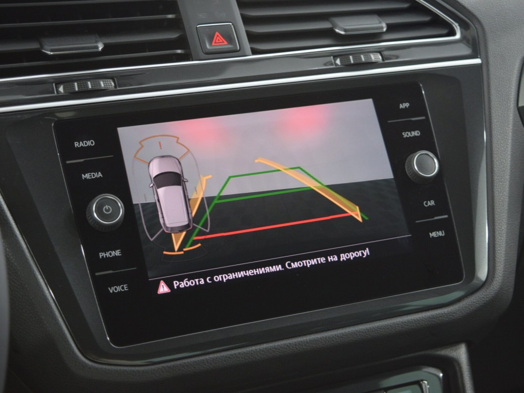 Volkswagen Tiguan Comfortline 1.4 DSG, 2017 фото 18