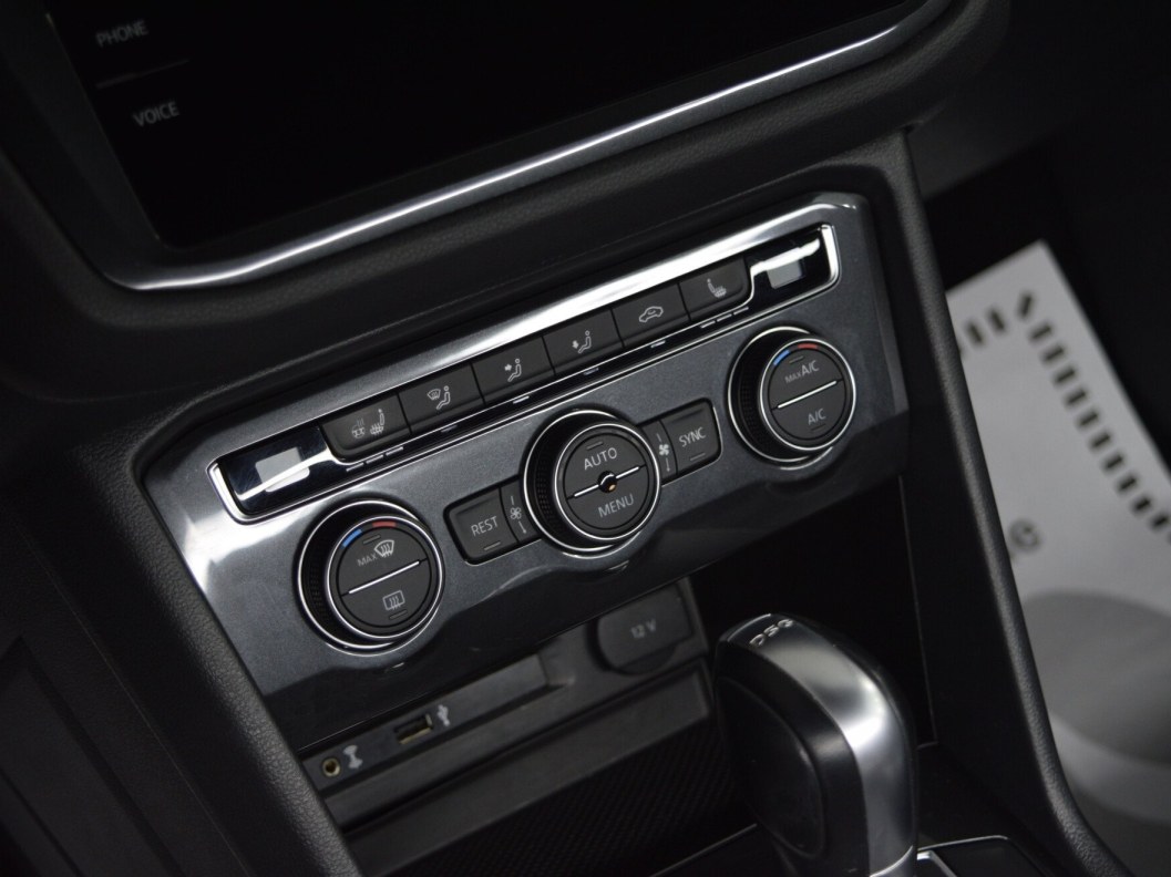 Volkswagen Tiguan Comfortline 1.4 DSG, 2017 фото 19