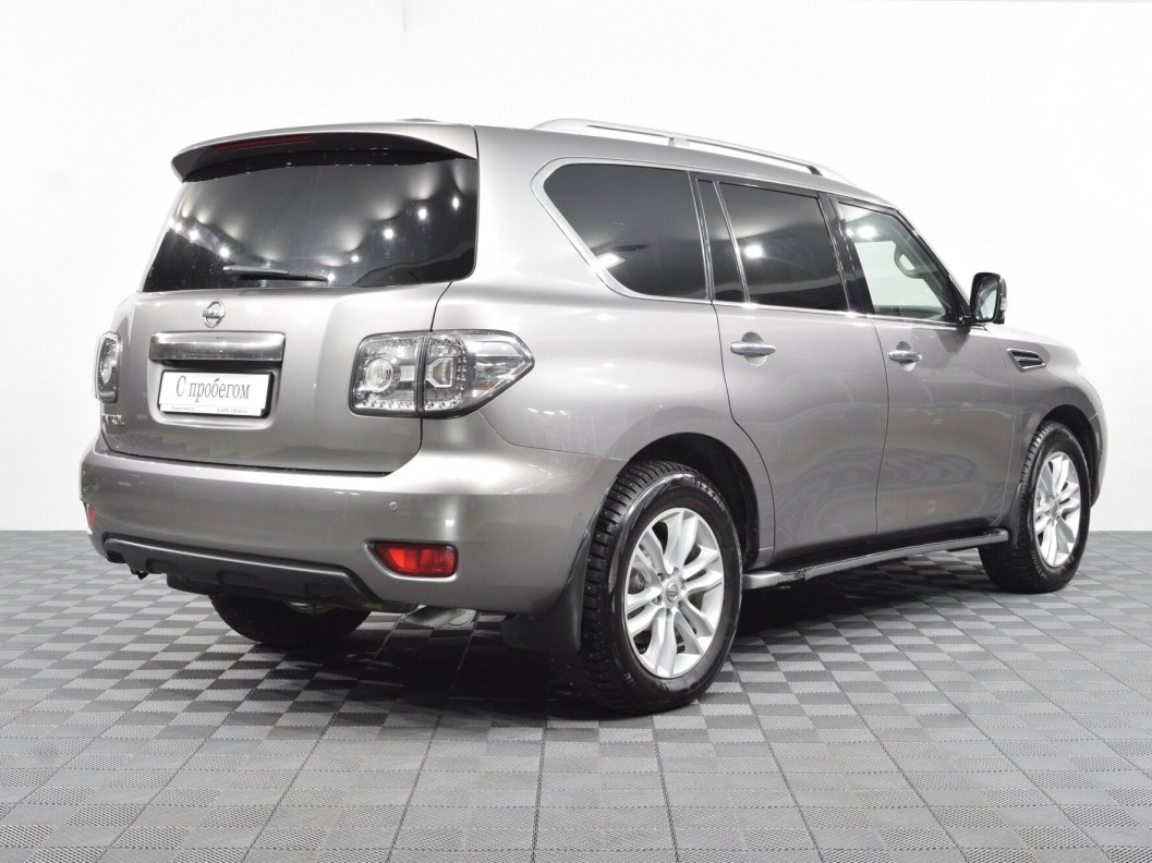 Nissan Patrol 5.6 АКПП, 2010 фото 6