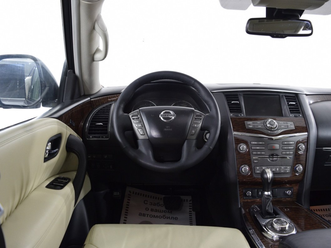 Nissan Patrol 5.6 АКПП, 2010 фото 18