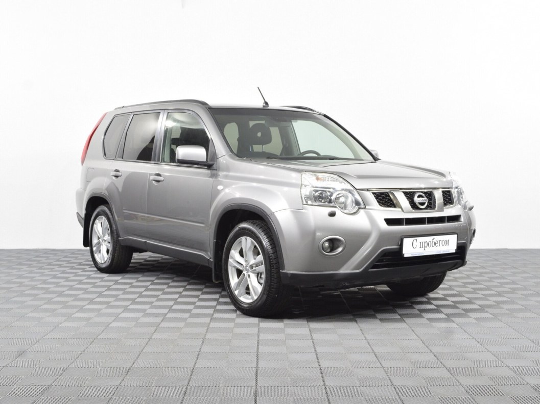 Nissan X-Trail 2.5 CVT, 2012 фото 1