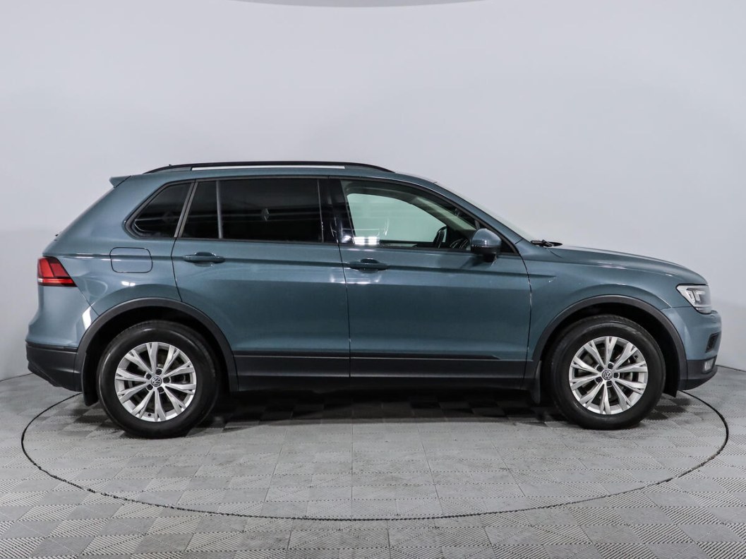 Volkswagen Tiguan Comfortline 1.4 DSG, 2019 фото 4