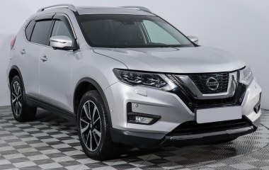 Nissan X-Trail SE Top
