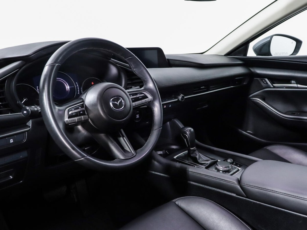 Mazda 3 2.0 АКПП, 2019 фото 9