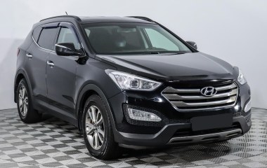 Hyundai Santa Fe Dynamic + High-Tech Pack