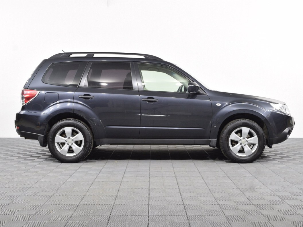 Subaru Forester 2V 2.0 АКПП, 2011 фото 4