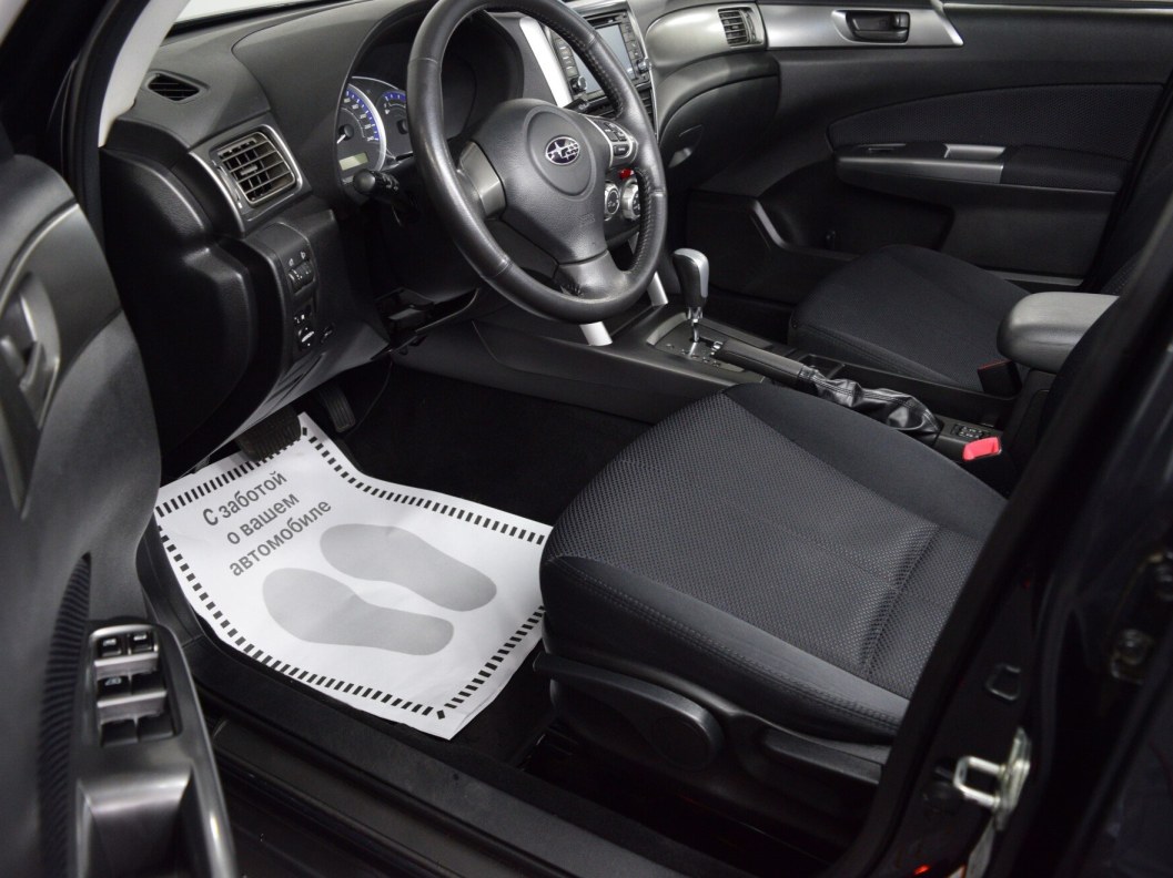 Subaru Forester 2V 2.0 АКПП, 2011 фото 9