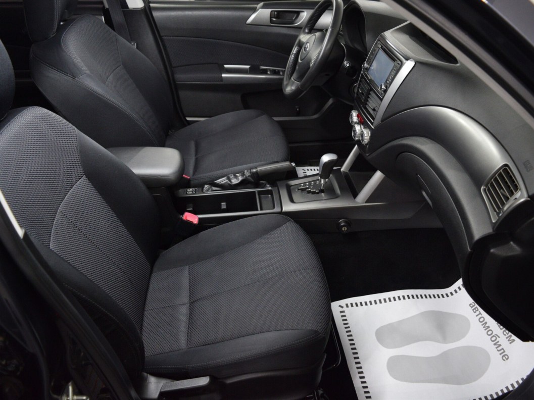 Subaru Forester 2V 2.0 АКПП, 2011 фото 11
