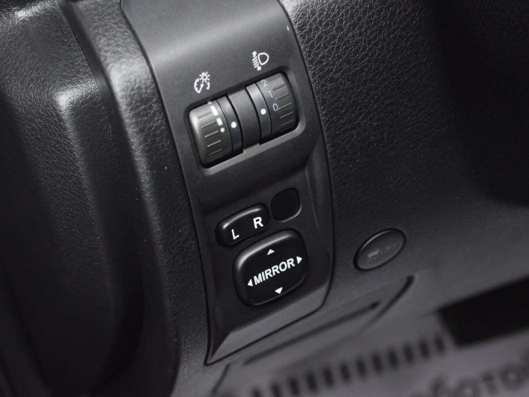 Subaru Forester 2V 2.0 АКПП, 2011 фото 15