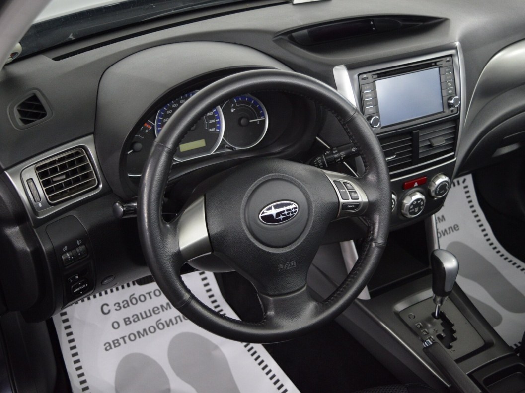 Subaru Forester 2V 2.0 АКПП, 2011 фото 16