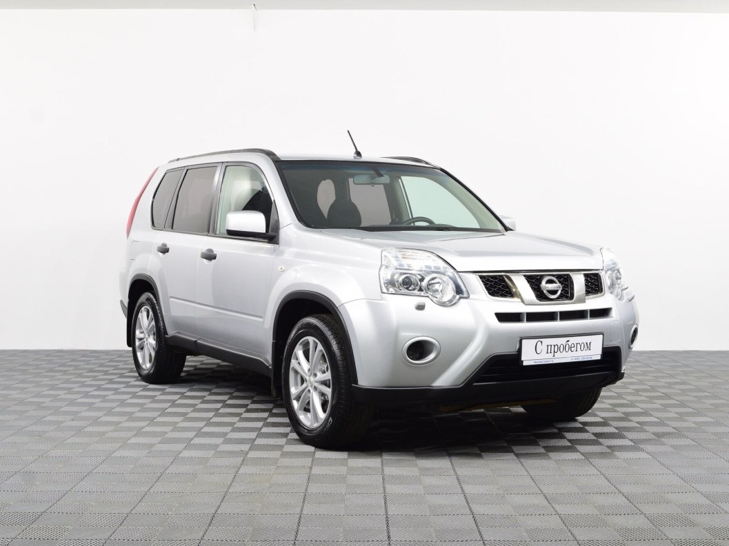 Nissan X-Trail 2.0 МКПП, 2011 фото 1