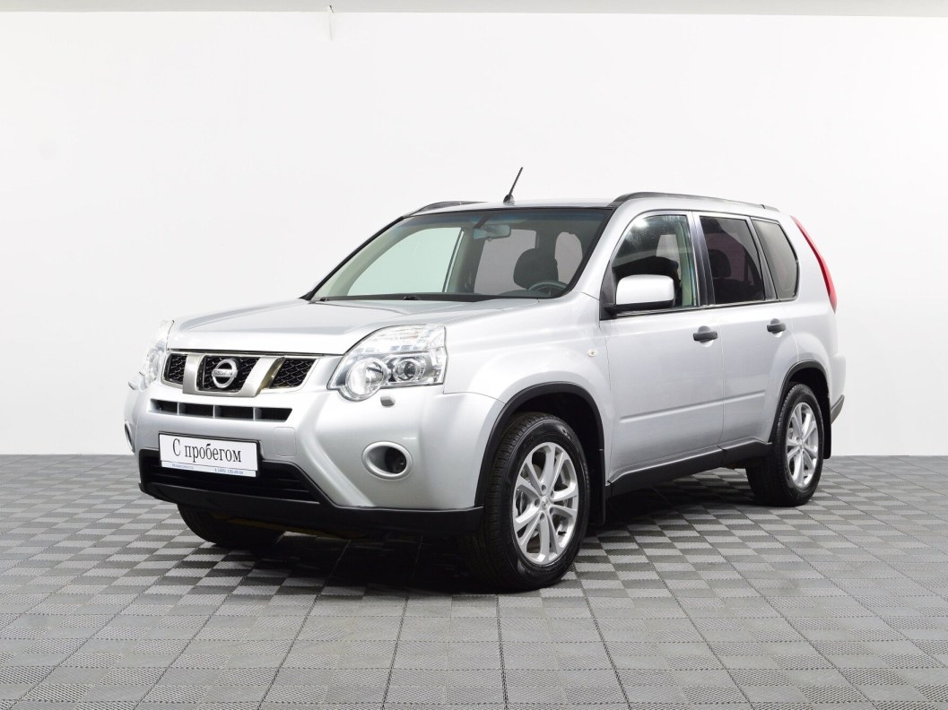 Nissan X-Trail 2.0 МКПП, 2011 фото 3