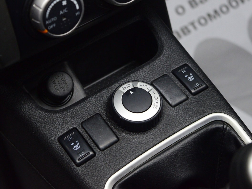 Nissan X-Trail 2.0 МКПП, 2011 фото 18