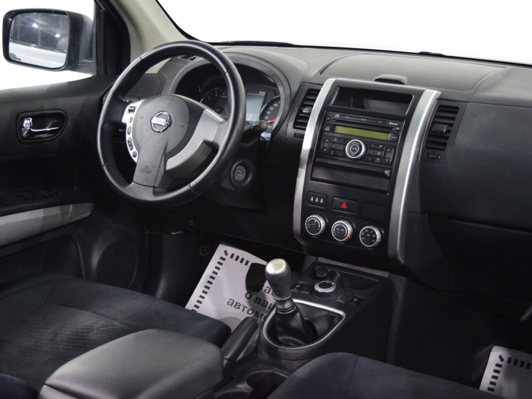 Nissan X-Trail 2.0 МКПП, 2011 фото 19