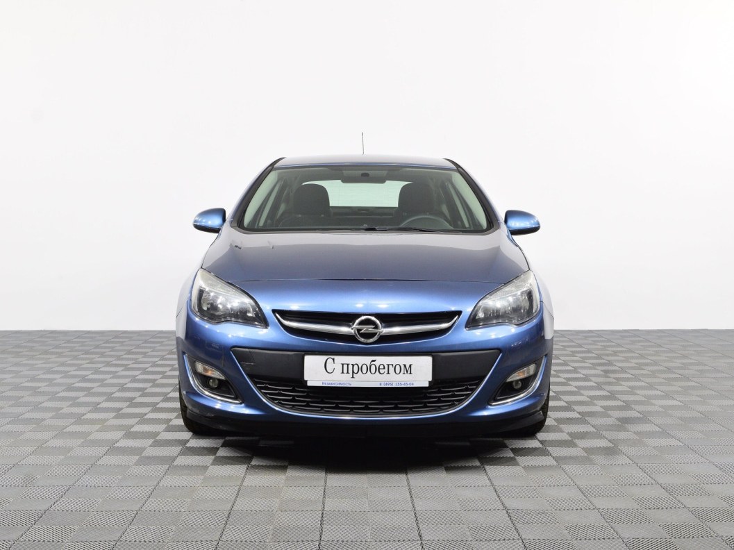 Opel Astra Cosmo 1.6 АКПП, 2013 фото 2