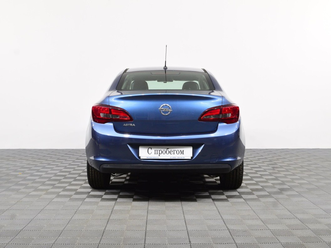 Opel Astra Cosmo 1.6 АКПП, 2013 фото 6