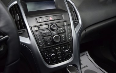 Opel Astra Cosmo 1.6 АКПП, 2013 превью 15