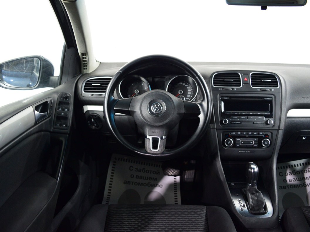 Volkswagen Golf Trendline 1.4 DSG, 2012 фото 16
