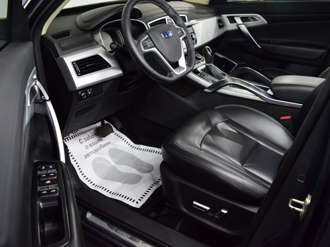 Geely Atlas Luxury 2.4 АКПП, 2018 фото 9