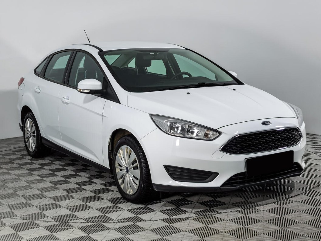Ford Focus 1.0 АКПП, 2018 фото 1
