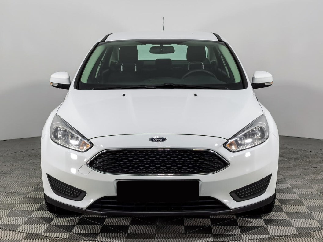 Ford Focus 1.0 АКПП, 2018 фото 2