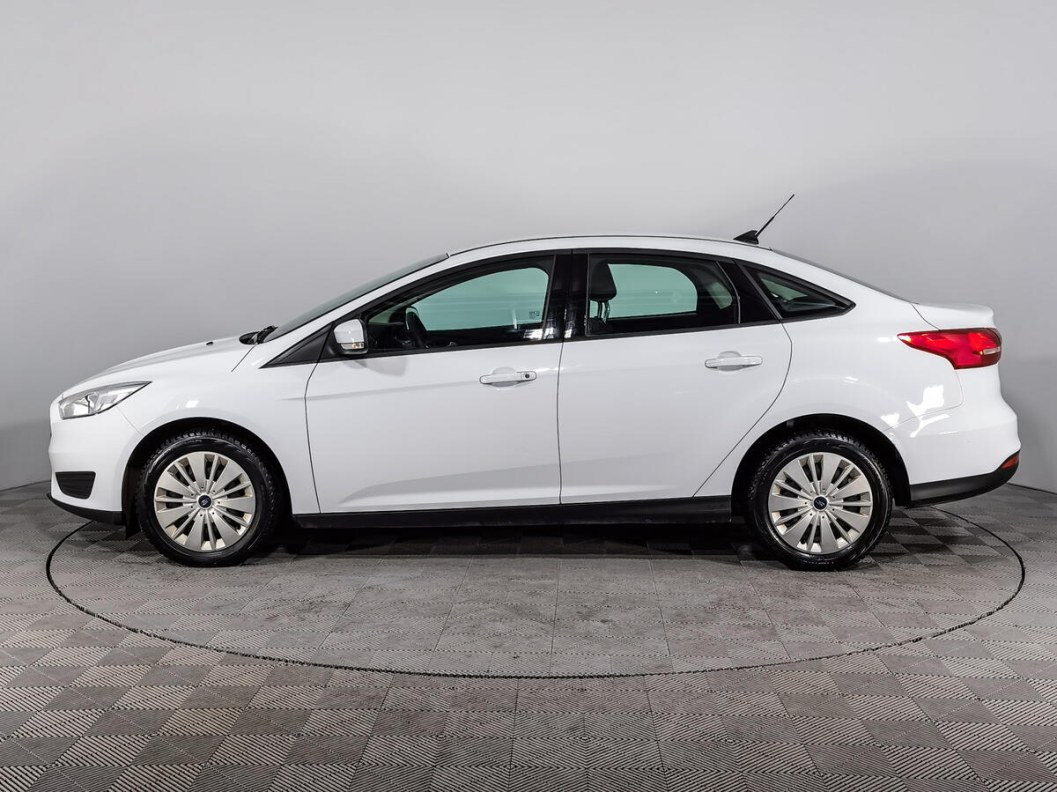 Ford Focus 1.0 АКПП, 2018 фото 5