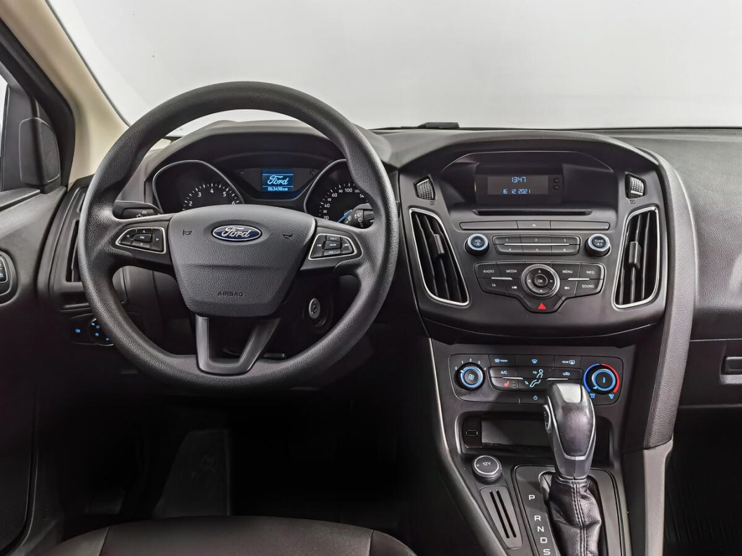 Ford Focus 1.0 АКПП, 2018 фото 10