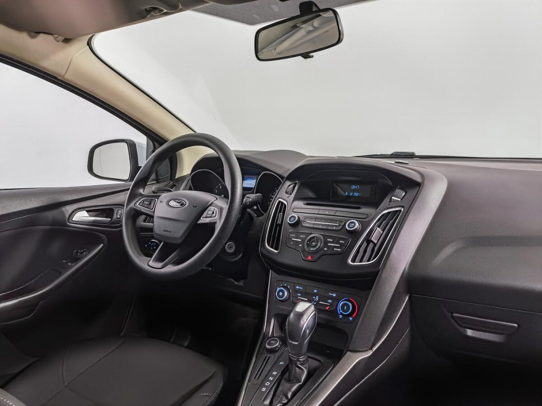 Ford Focus 1.0 АКПП, 2018 фото 11