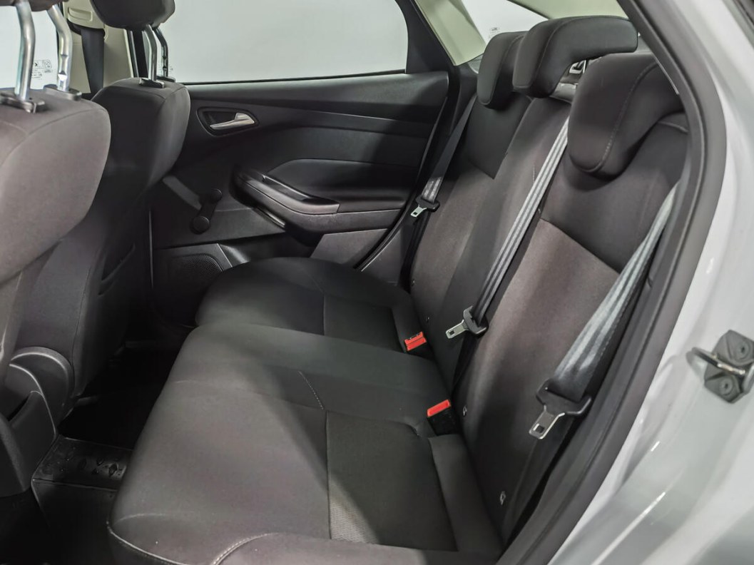 Ford Focus 1.0 АКПП, 2018 фото 12