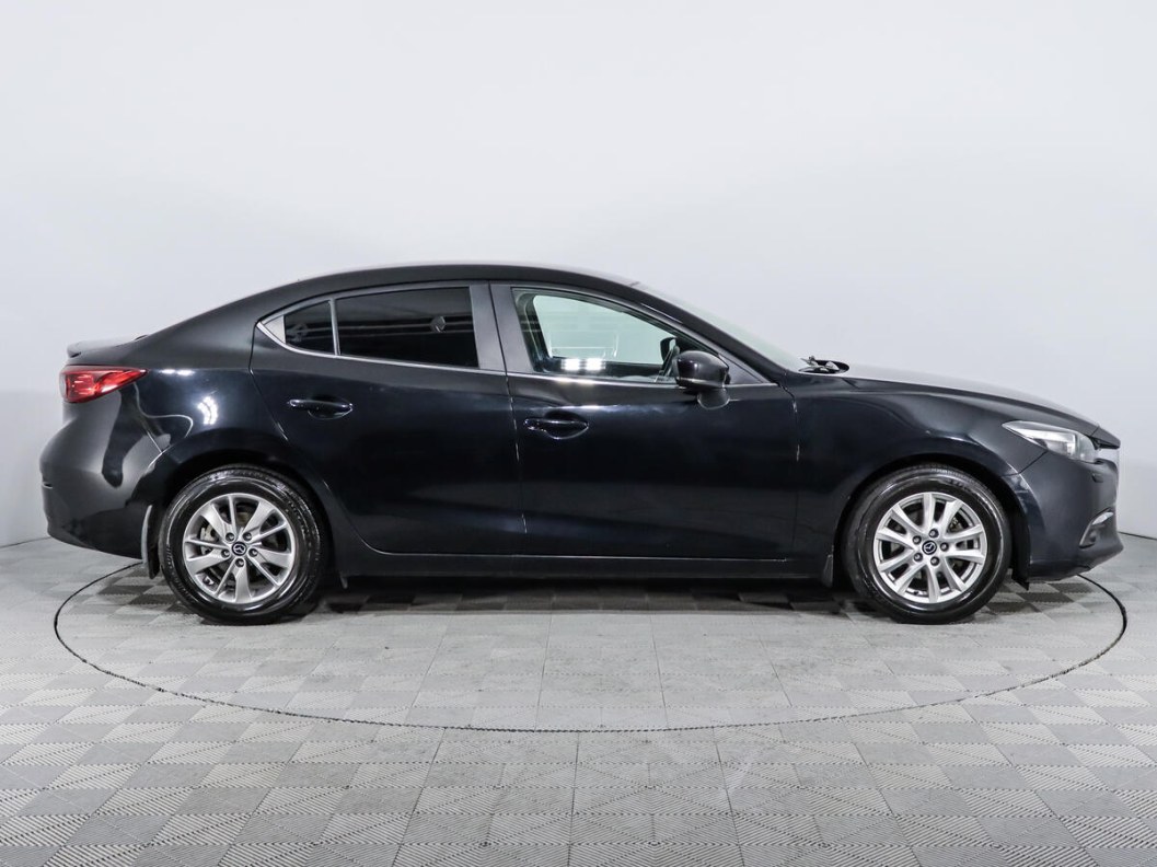 Mazda 3 Active+ 1.5 АКПП, 2017 фото 4