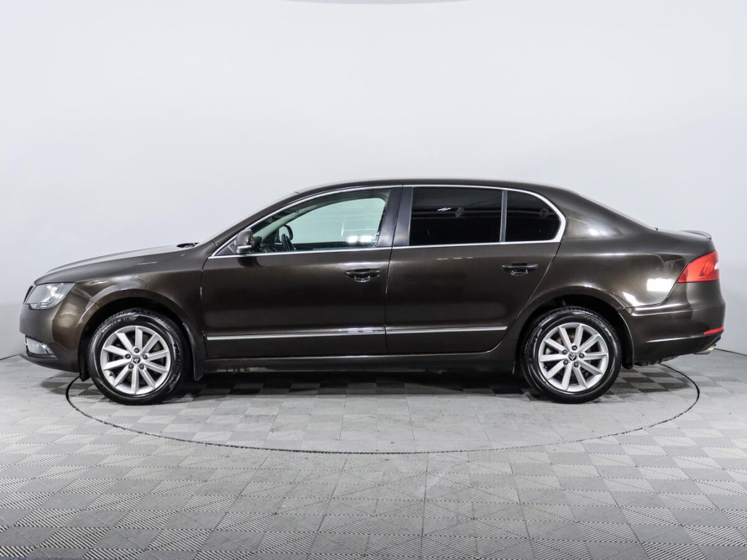 Skoda Superb Elegance 2.0 DSG, 2015 фото 5