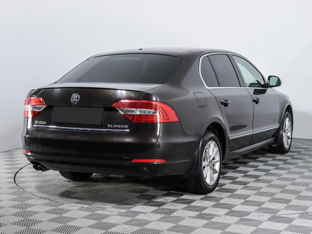 Skoda Superb Elegance 2.0 DSG, 2015 фото 6
