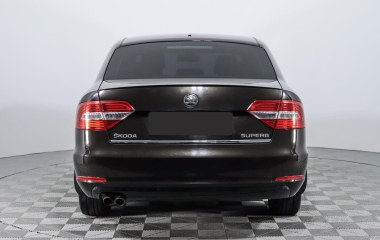Skoda Superb Elegance 2.0 DSG, 2015 превью 7