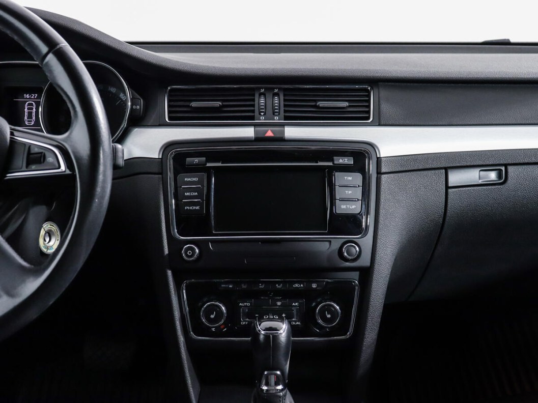 Skoda Superb Elegance 2.0 DSG, 2015 фото 16