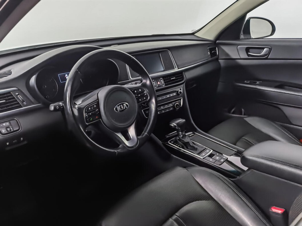 Kia Optima Prestige 2.0 АКПП, 2018 фото 9