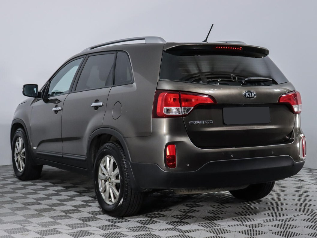 Kia Sorento Luxe 2.4 АКПП, 2015 фото 8