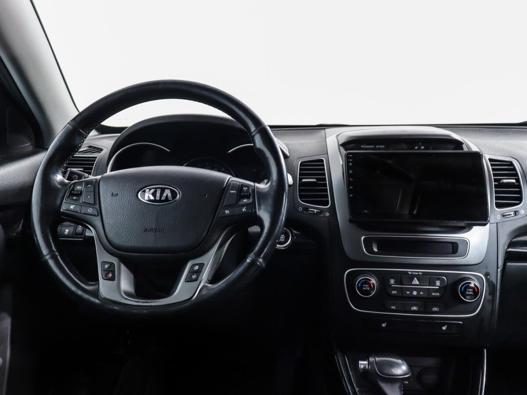 Kia Sorento Luxe 2.4 АКПП, 2015 фото 10